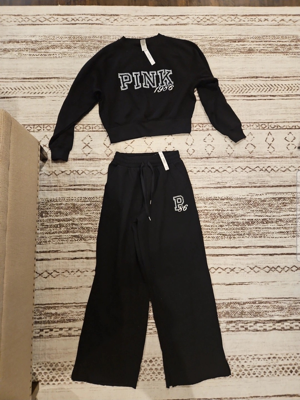 PINK Victoria's Secret Black Cropped Sweatshirt & Wide-Leg Joggers Set
